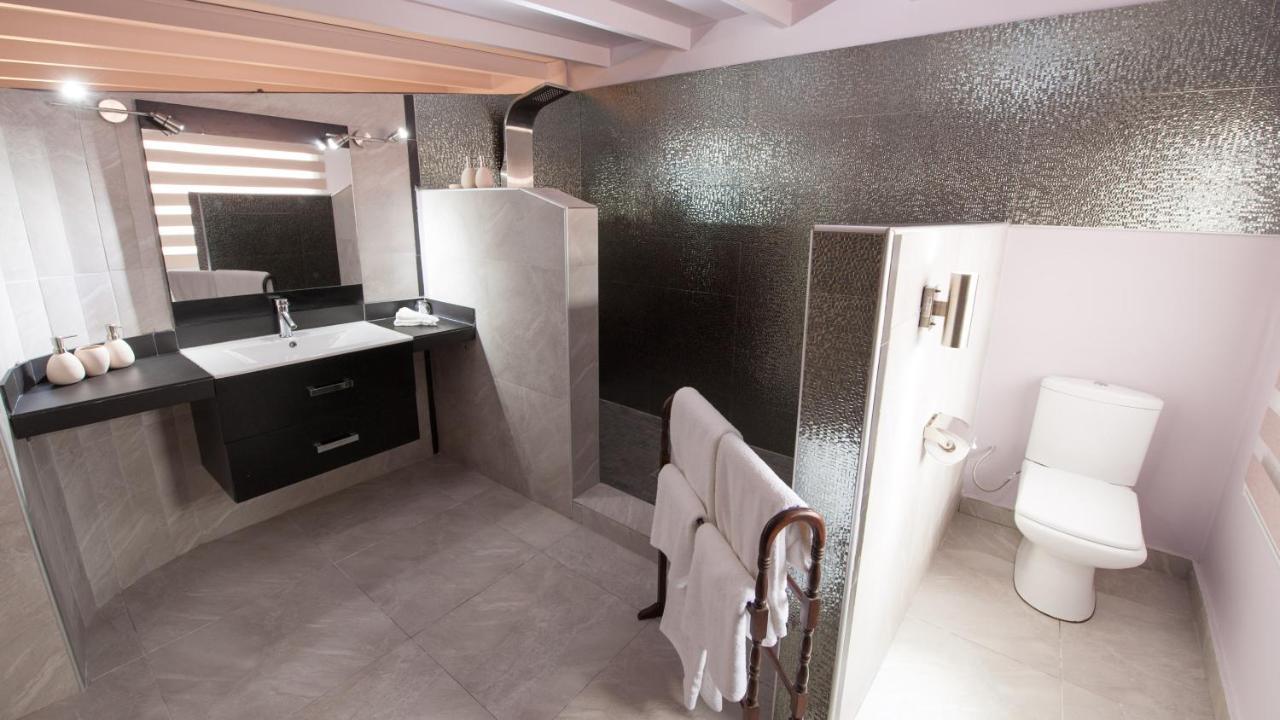Residence Hoteliere Du Phare Libreville Zewnętrze zdjęcie