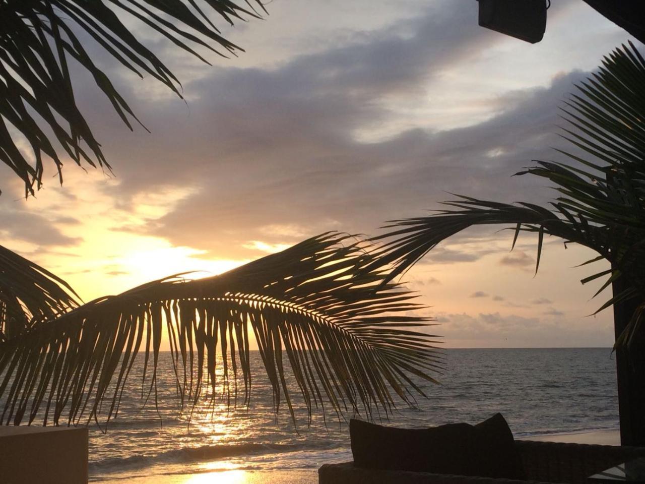 Residence Hoteliere Du Phare Libreville Zewnętrze zdjęcie